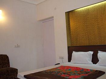 Samrat Hotel Ludhiana Kailash Cinema Road Civil Lines Ludhiana