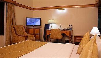 Raj Park Hotel Chennai 180 T T K Road Alwarpet