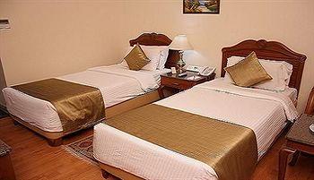 Raj Park Hotel Chennai 180 T T K Road Alwarpet