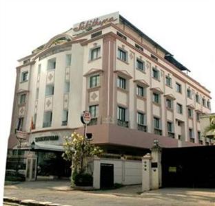 Sakithyan Hotel Chennai 42, Thanikachalam Road, T.Nagar