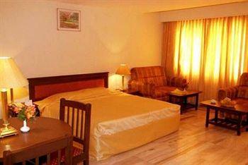 Sakithyan Hotel Chennai 42, Thanikachalam Road, T.Nagar