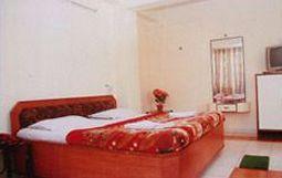 Hotel Sunny Classic Mahabaleshwar Main Market