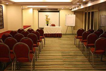 Bawa International Hotel Mumbai Nehru Road, Near Domestic Airport Vile Parle ( East)