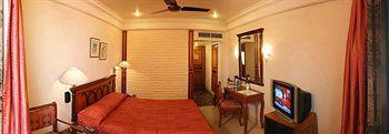 Citizen Hotel Mumbai 960 Juhu Tara Road Juhu Beach