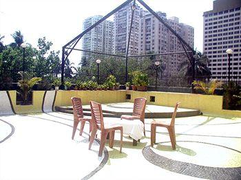 Hotel Supreme Mumbai 4 Panday Road Opp. President Hotel, Colaba