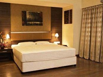 Residence Hotel Mumbai Before Vihar Lake, Powai