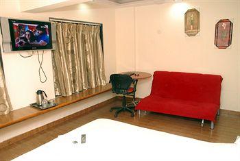 Arma Court Hotel Mumbai 1st Floor, Building 2, Near Bandra Court