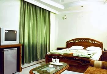 Pablas International Hotel New Delhi 12A/22 W.E.A. Saraswati Marg Karol Bagh