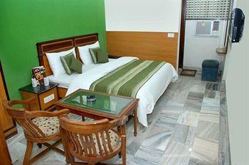 Hotel Chand Palace New Delhi 54 Arakashan Road Paharganj