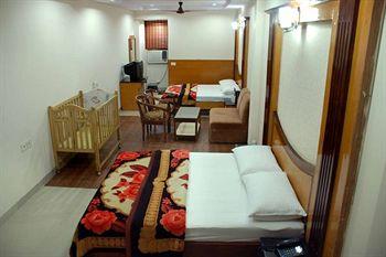 Hotel Chand Palace New Delhi 54 Arakashan Road Paharganj