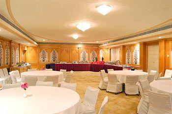 Hotel Park Land Safdarjung Enclave New Delhi A2/5 Safdarjung Enclave