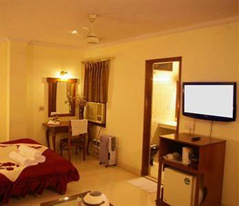 South Indian Hotel New Delhi 10211 Padam Singh Road (Ajmal Khan Road) Karol Bagh