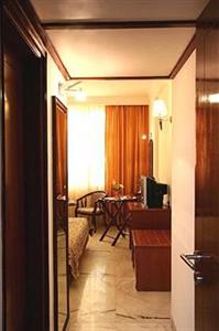 Grand President Hotel New Delhi 17A/8 W.E.A Karol Bagh