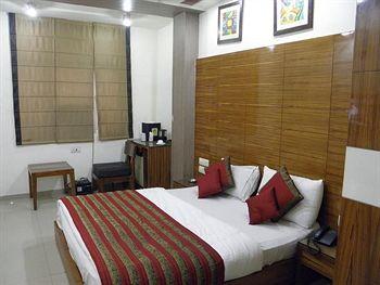 Hotel Chanchal Continental New Delhi 8524 Arakashan Road, Behind Shiela Cinema, Pahar Ganj