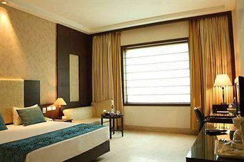 Hotel Airport Residency New Delhi Dwarka Link Road, Nh 8, Old Gurgaon Road, Samalkha