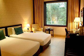 Hotel Airport Residency New Delhi Dwarka Link Road, Nh 8, Old Gurgaon Road, Samalkha