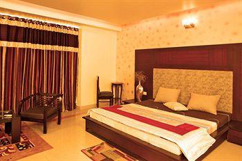 Hotel International Inn New Delhi A-78 National Highway 8 Mahipal Pur