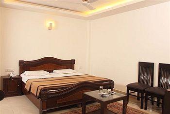 Hotel International Inn New Delhi A-78 National Highway 8 Mahipal Pur