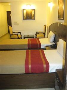 La Sapphire Hotel New Delhi A-23, NH 8 Mahipal pur Extension