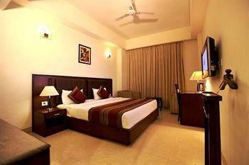 Hotel Venus International New Delhi A-Block, Mahipalpur, NH-8