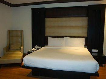 Hotel Parkland Prashant Vihar New Delhi D-14, Prashant Vihar Near PVR Cinema