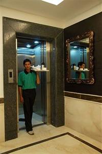 Iris Park Hotel New Delhi A-1/24 Safdarjung Enclave