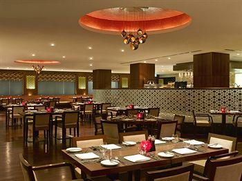 Hilton Garden Inn New Delhi A4 DLF Place Saket District Centre