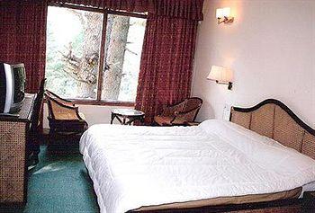 Grand Mumtaz Resorts Pahalgam Adjoining Main Golf Course, Near View Point 