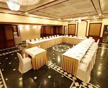 Hotel Sagar Plaza Pune 1 Bund Garden Road