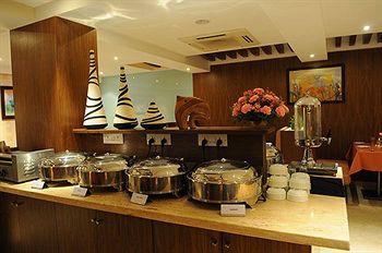 The Grand Solitaire Hotel Secunderabad 1-240, 41 & 43, Parklane