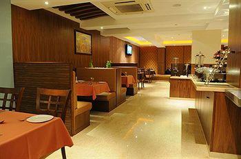 The Grand Solitaire Hotel Secunderabad 1-240, 41 & 43, Parklane