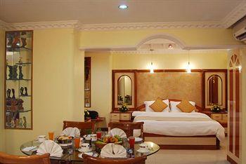 Lords Plaza Hotel Surat Delhi Gate Ring Road 395003 Surat India