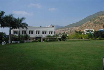 Grand World Hotel Tirupati Upadhyaya Nagar Karakambadi Road