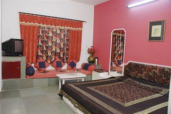 Gorbandh Hotel Udaipur 138-138 A, Inside Udiapole