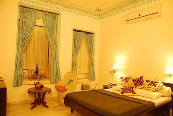 Mandiram Palace Hotel Udaipur 71- panchdevri, Ramdwara chowk, Hanuman ghat, o/s Chandpole