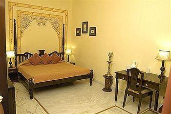 Hotel Swaroop Vilas Udaipur 6, Ambavgarh, Opp. Lake Swaroop Sagar