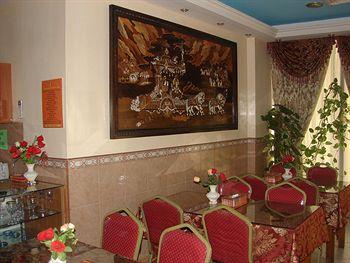Everest International Hotel & Restaurant 766 Rani Road, Fateh Sagar Lake