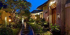 Desamuda Village Hotel Bali Jalan Raya Basangkasa 30A Seminyak