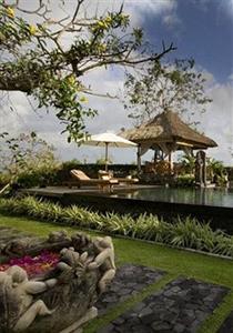 The Hill Villas Bali Jalan Taman Giri Banjar Mumbul Nusa Dua