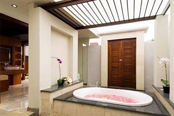 The Palm Suite Villa & Spa Bali Jalan Tukad Balian No 99 Sanur