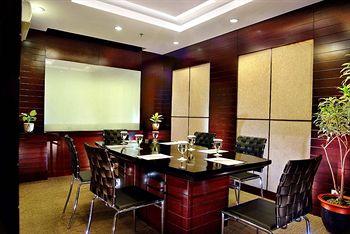 Aston Balikpapan Hotel and Residence Grand Sudirman Balikpapan, Jl. Jendral Sudirman No.7