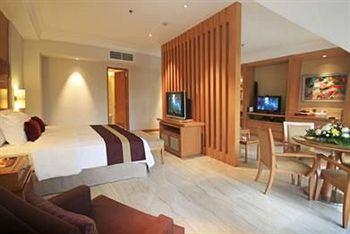 Hotel Ciputra Jakarta Jalan Letnan Jenderal S. Parman