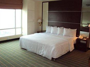 Twin Plaza Hotel Jakarta Jalan S. Parman Kav. 93-94 Slipi