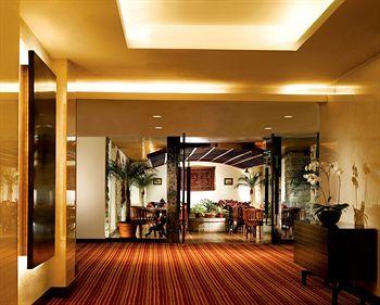 Le Meridien Hotel Jakarta Jalan Jenderal Sudirman, Kav 18 - 20