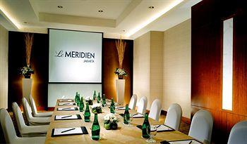 Le Meridien Hotel Jakarta Jalan Jenderal Sudirman, Kav 18 - 20