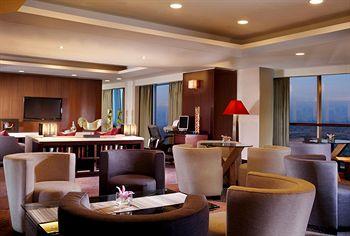 Sheraton Hotel & Towers Surabaya Jalan Embong Malang 25-31