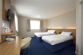 Travelodge Hotel Ennis Road Limerick Coonagh Roundabout Ennis Road, N18