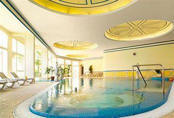 Hotel Terme Helvetia Abano Terme Via Marzia, 49