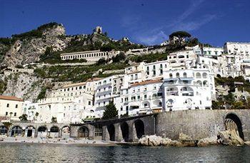 Hotel Marina Riviera Amalfi Via Pantaleone Comite 19