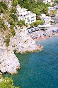 Aurora Hotel Amalfi Piazzale dei Prontontini, 7